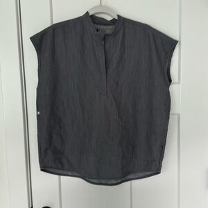 Figs Rafaela scrub top size small and medium gray